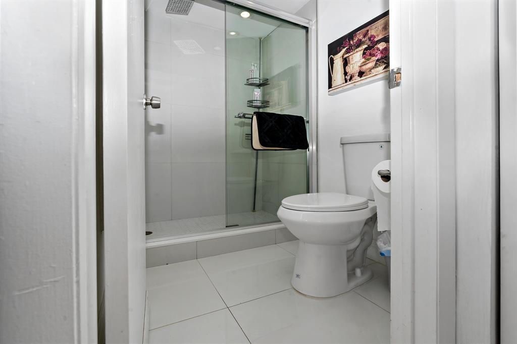 1880 S Ocean Drive, Unit Ts705, Hallandale Beach, FL 33009 Photo