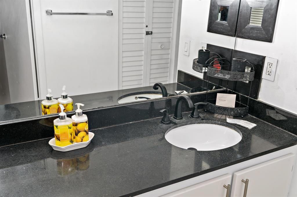 1880 S Ocean Drive, Unit Ts705, Hallandale Beach, FL 33009 Photo