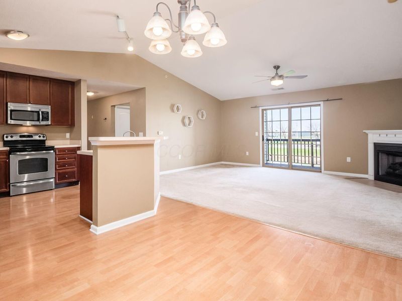 705 Hidden Springs Drive, Lewis Center, OH 43035 Photo 30