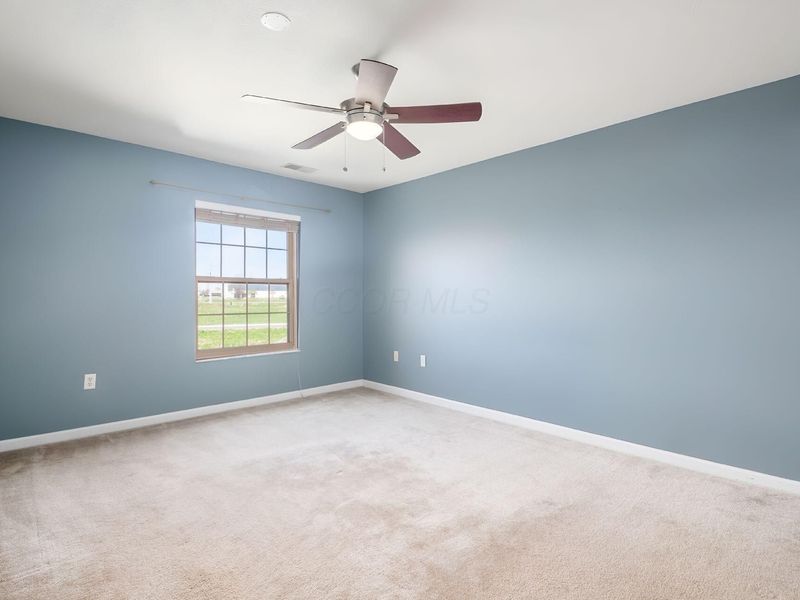 705 Hidden Springs Drive, Lewis Center, OH 43035 Photo 36