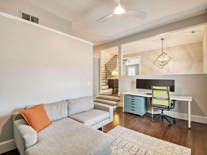 876 Ebner Street , Columbus, OH 43206 Photo 11