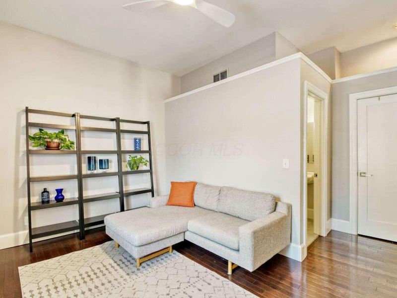 876 Ebner Street , Columbus, OH 43206 Photo 12