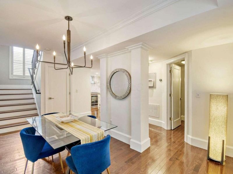 876 Ebner Street , Columbus, OH 43206 Photo 9