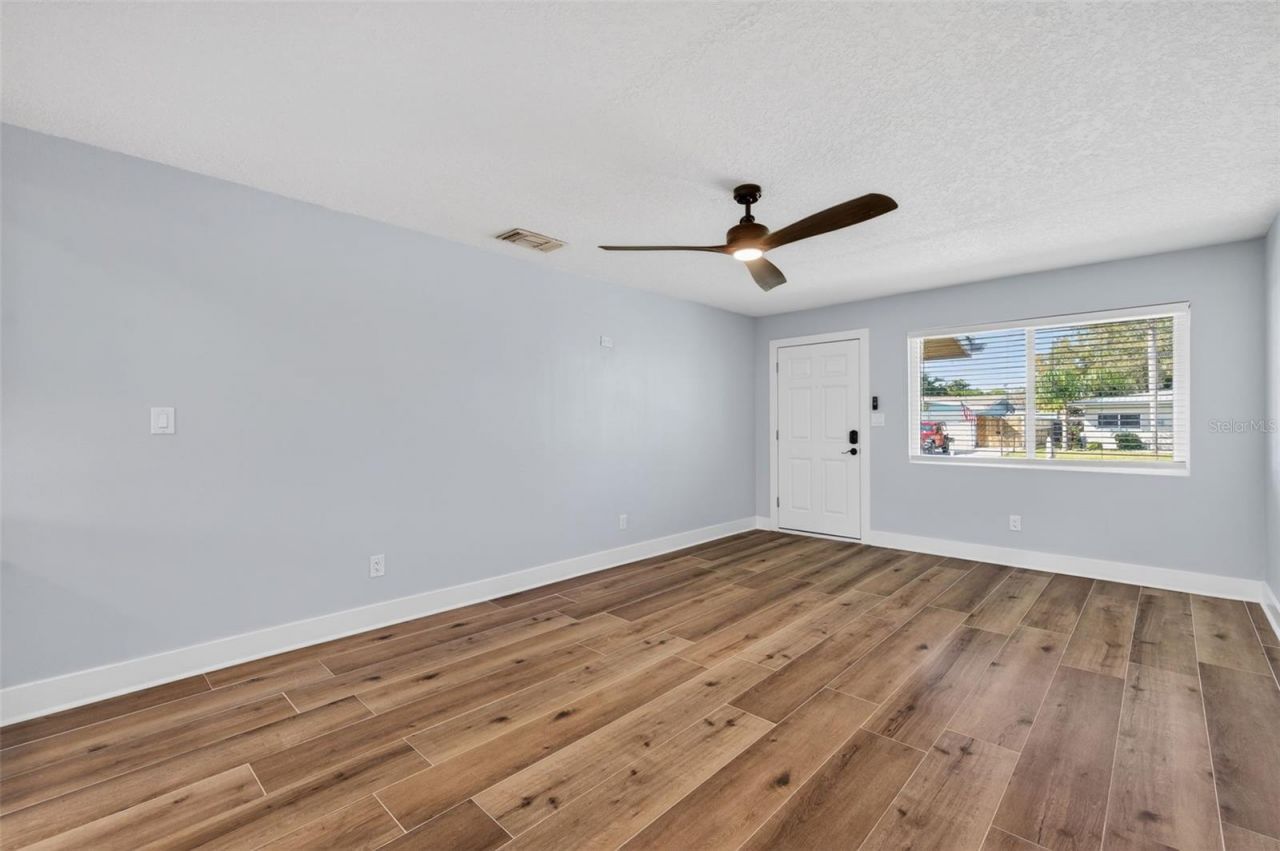 1841 Douglas Avenue, Dunedin, FL 34698 Photo