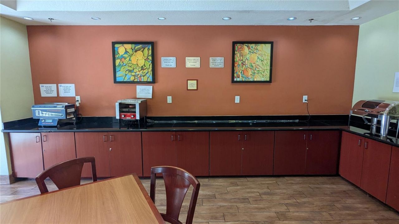 3000 Maingate Lane , Unit 421, Kissimmee, FL 34747 Photo