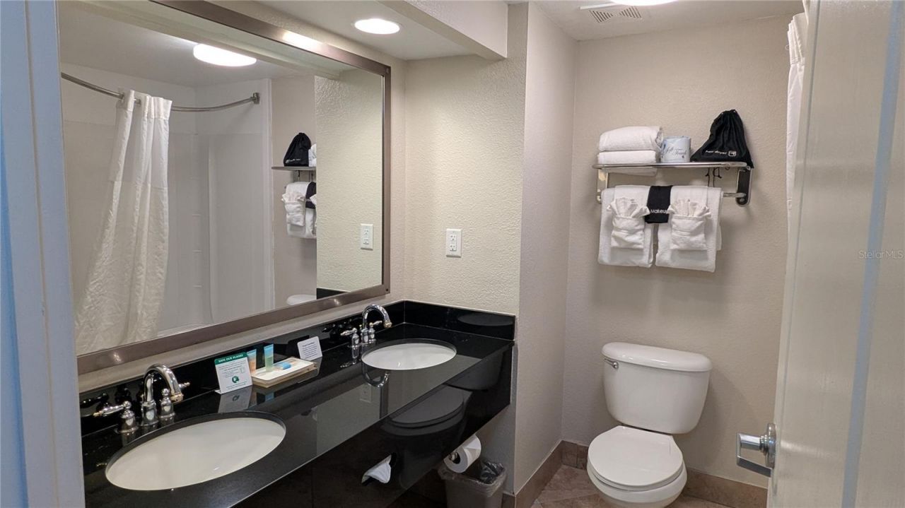 3000 Maingate Lane , Unit 421, Kissimmee, FL 34747 Photo