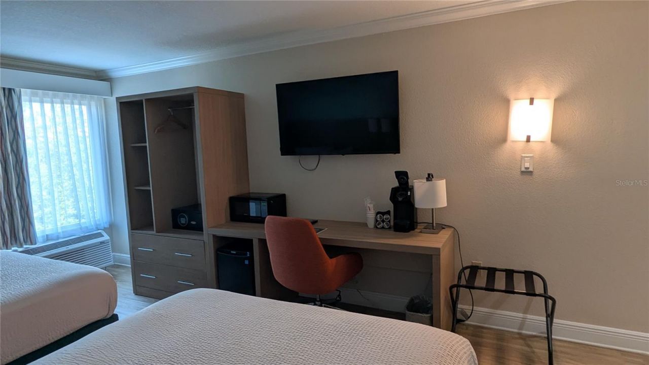 3000 Maingate Lane , Unit 421, Kissimmee, FL 34747 Photo