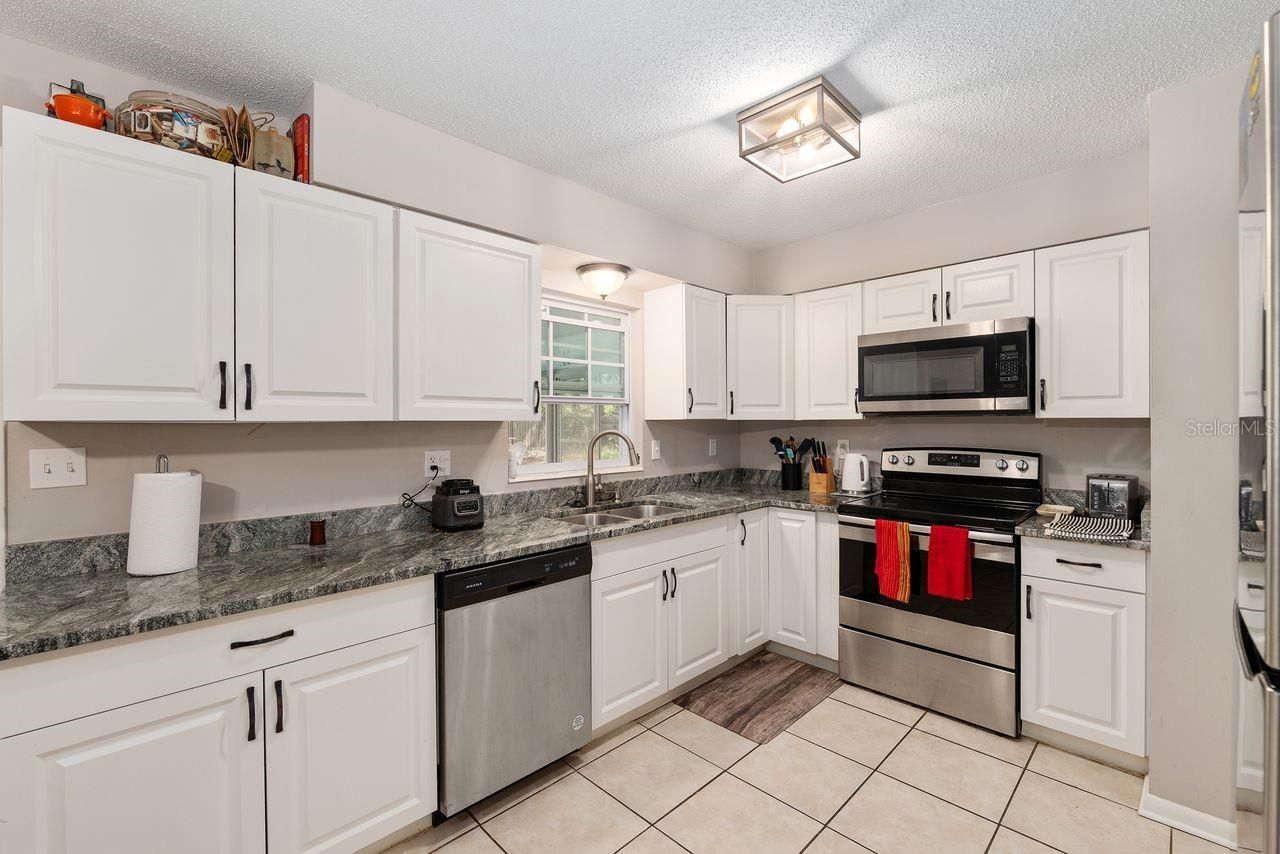 5611 NW 29th Terrace, Gainesville, FL 32653 Photo