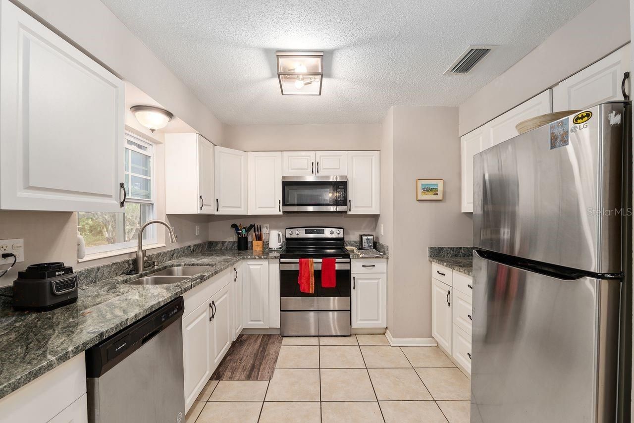 5611 NW 29th Terrace, Gainesville, FL 32653 Photo