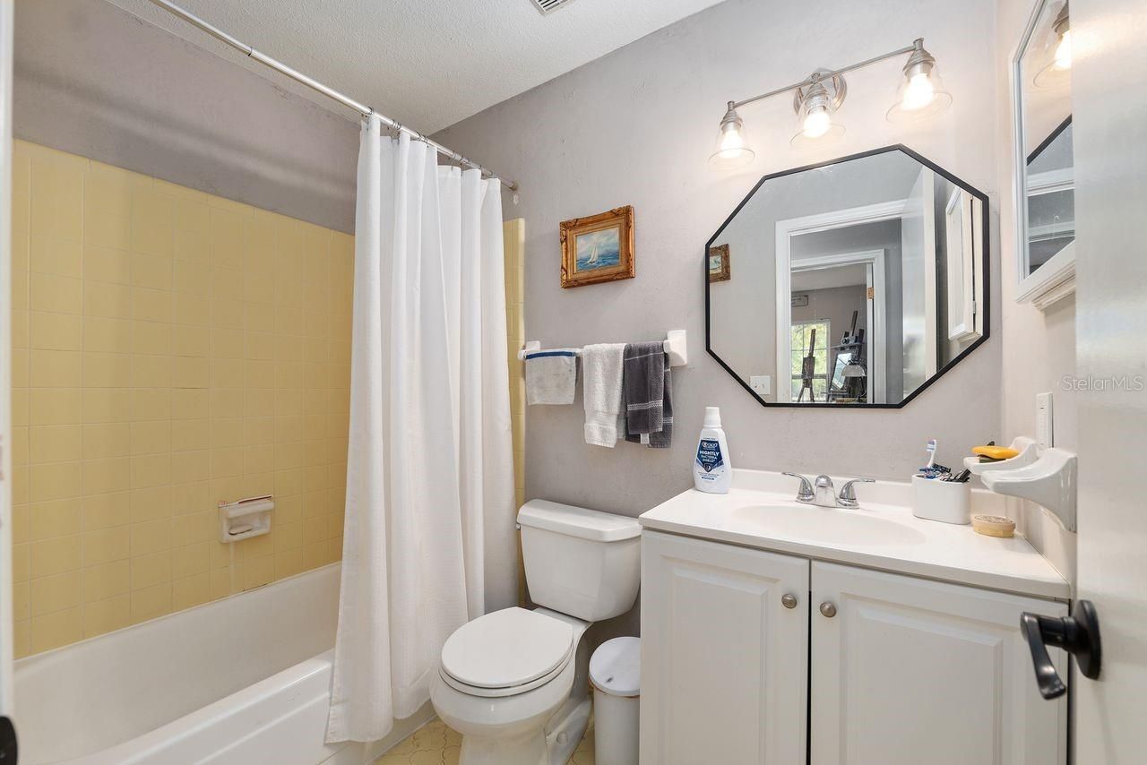 5611 NW 29th Terrace, Gainesville, FL 32653 Photo