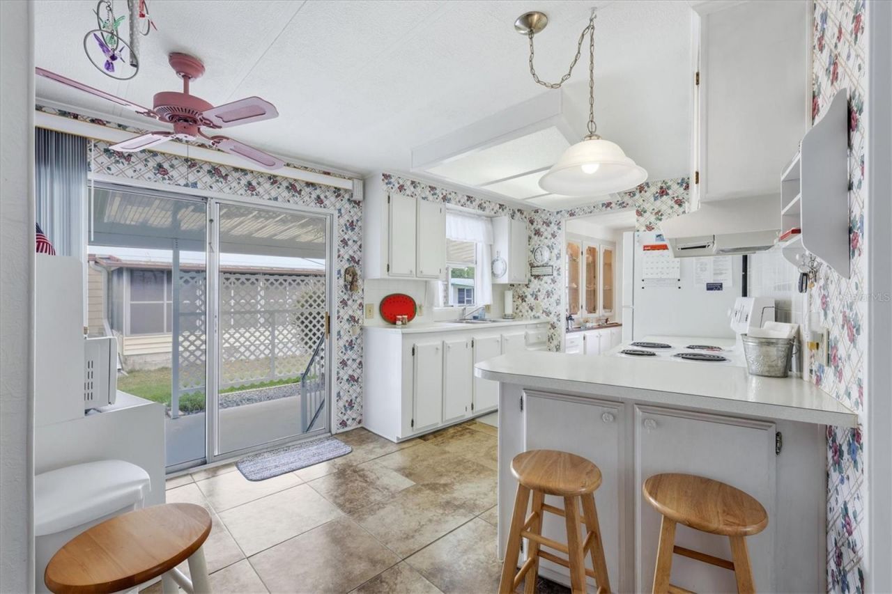 6710 36th Avenue E, Unit 127, Palmetto, FL 34221 Photo