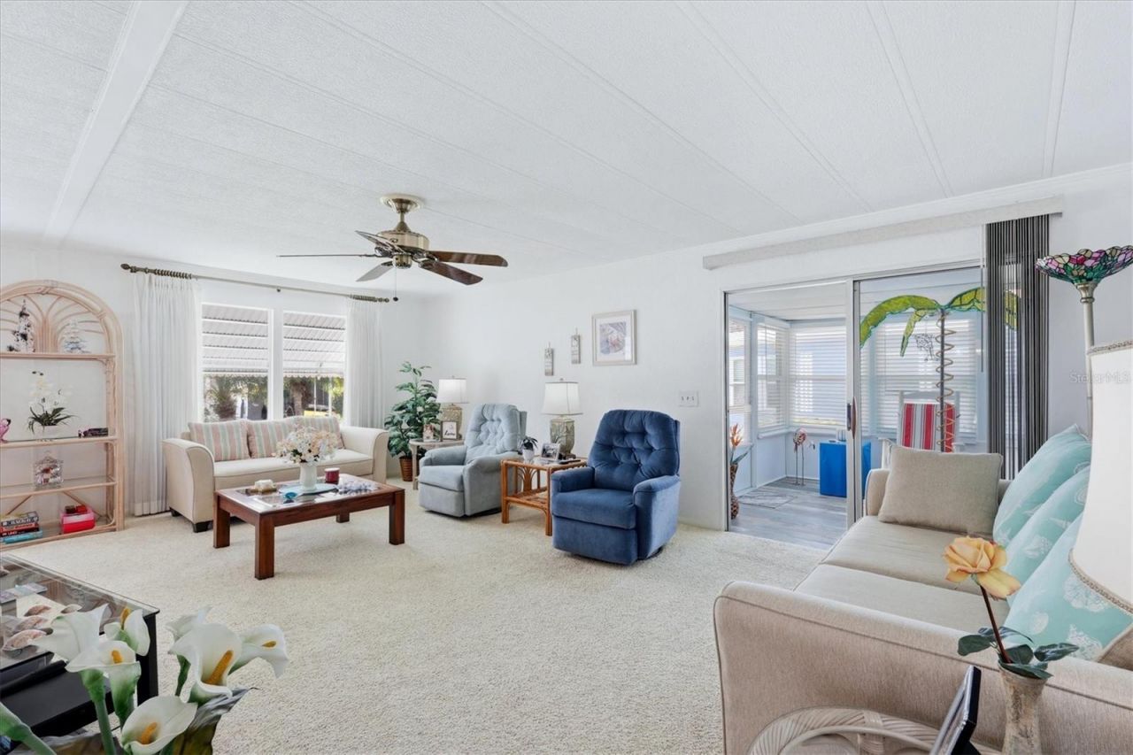 6710 36th Avenue E, Unit 127, Palmetto, FL 34221 Photo