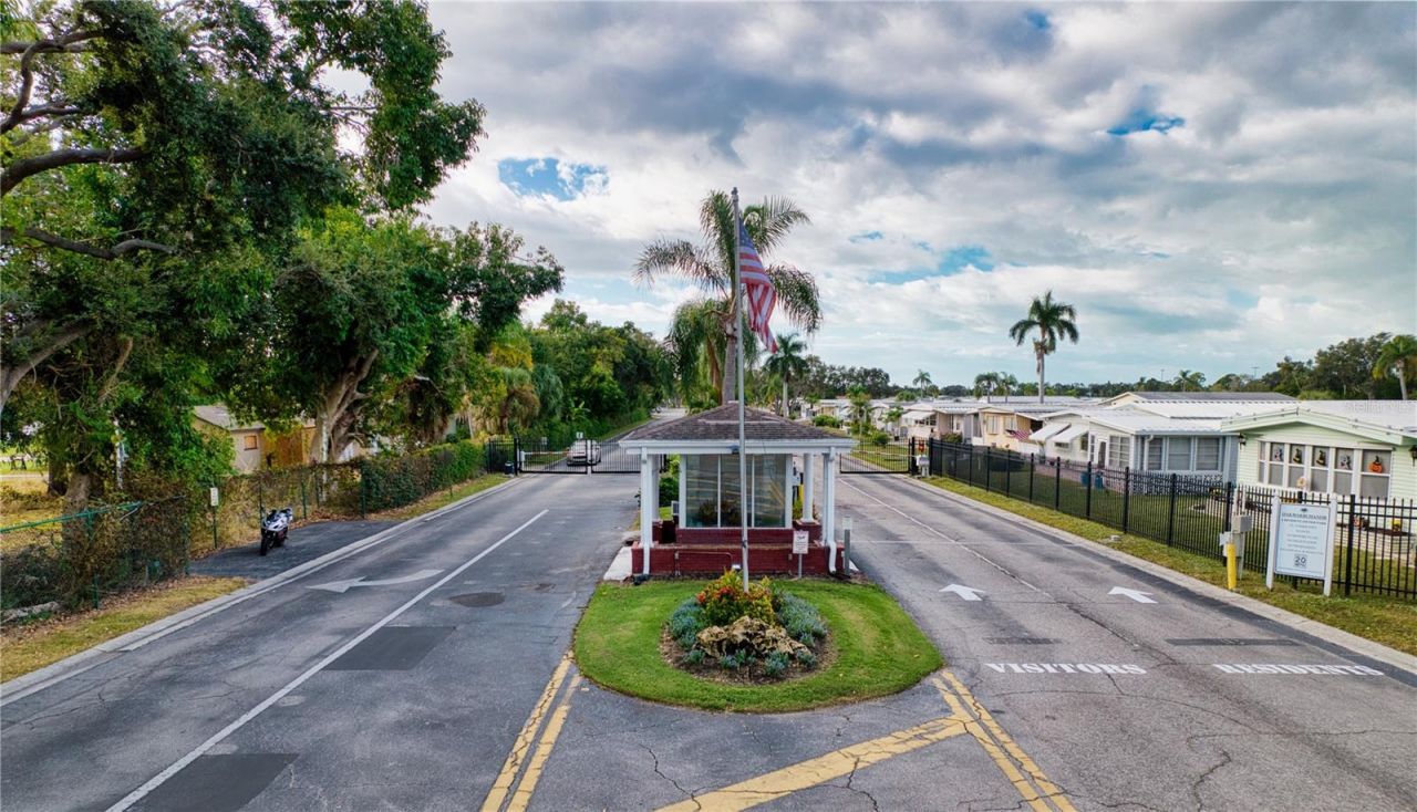 3226 Sweet Gum Terrace, Sarasota, FL 34237 Photo