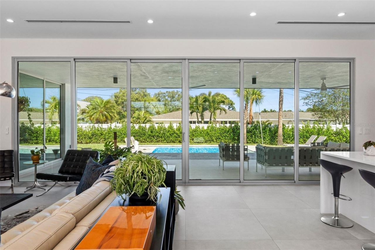 1304 Indian Rocks Road, Belleair, FL 33756 Photo