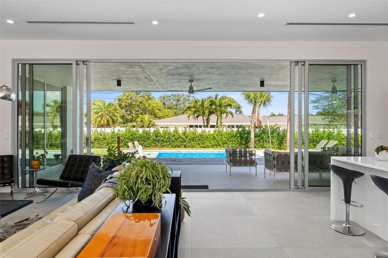 1304 Indian Rocks Road, Belleair, FL 33756 Photo