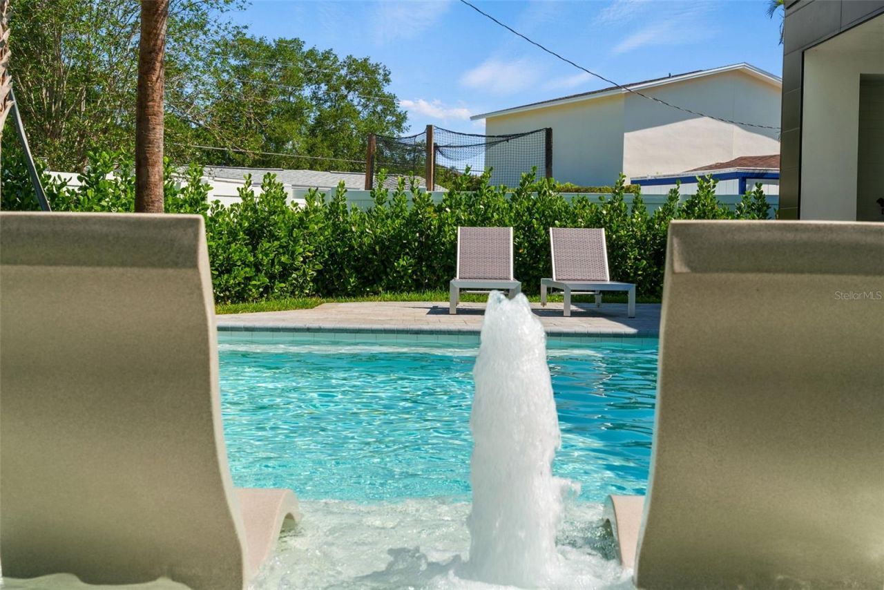 1304 Indian Rocks Road, Belleair, FL 33756 Photo