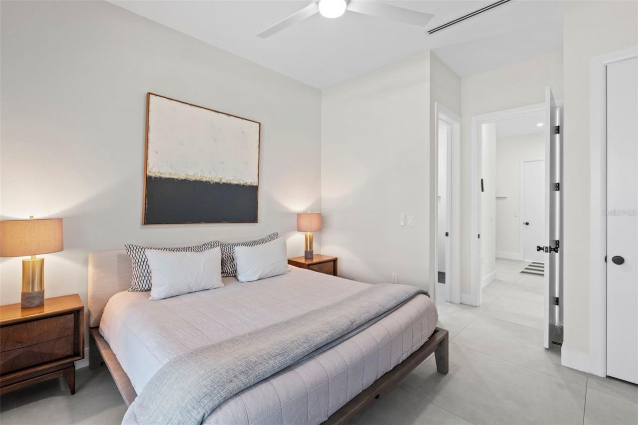 1304 Indian Rocks Road, Belleair, FL 33756 Photo