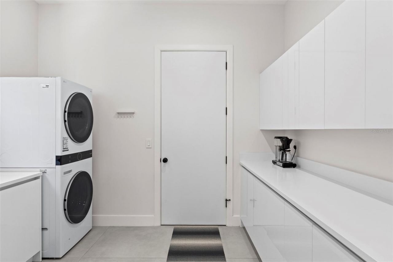 1304 Indian Rocks Road, Belleair, FL 33756 Photo