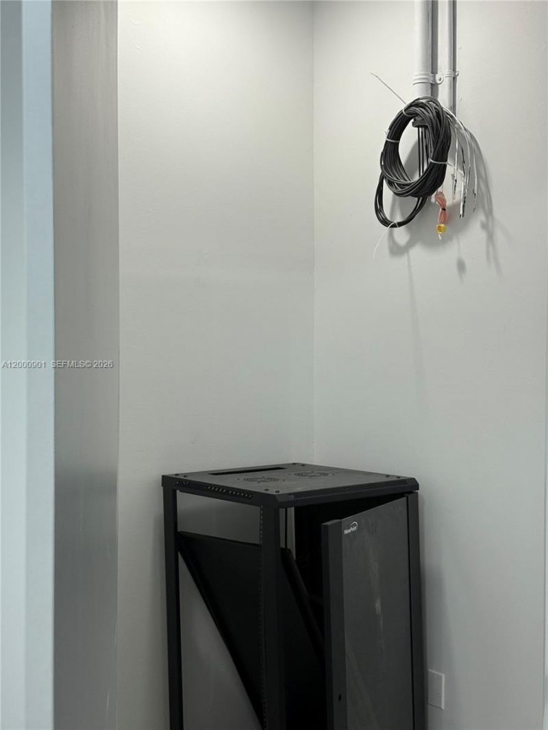 1545 N Park Dr, Weston, FL 33326 Photo