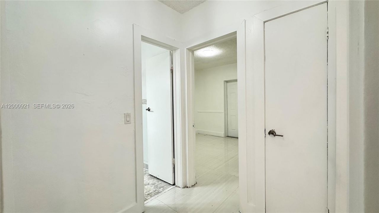 5545 E 6th Ave , Unit Front, Hialeah, FL 33013 Photo