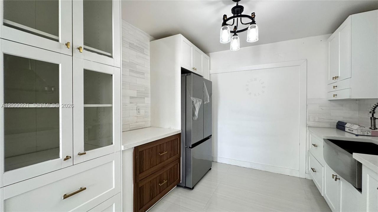 5545 E 6th Ave , Unit Front, Hialeah, FL 33013 Photo