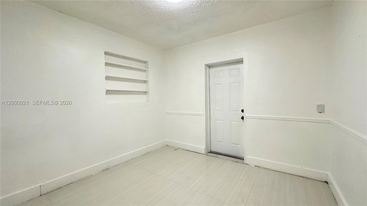 5545 E 6th Ave , Unit Front, Hialeah, FL 33013 Photo