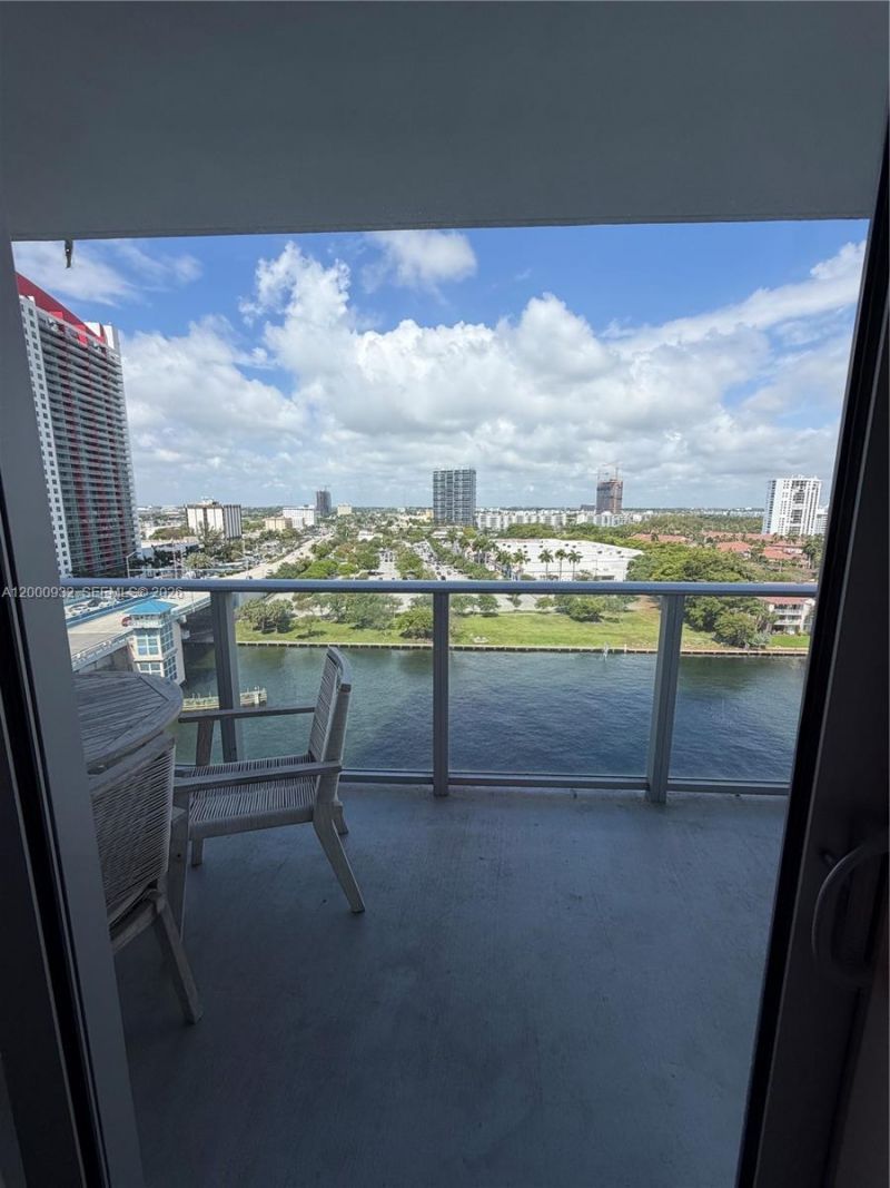 4010 S Ocean Dr, Unit R804, Hollywood, FL 33019 Photo