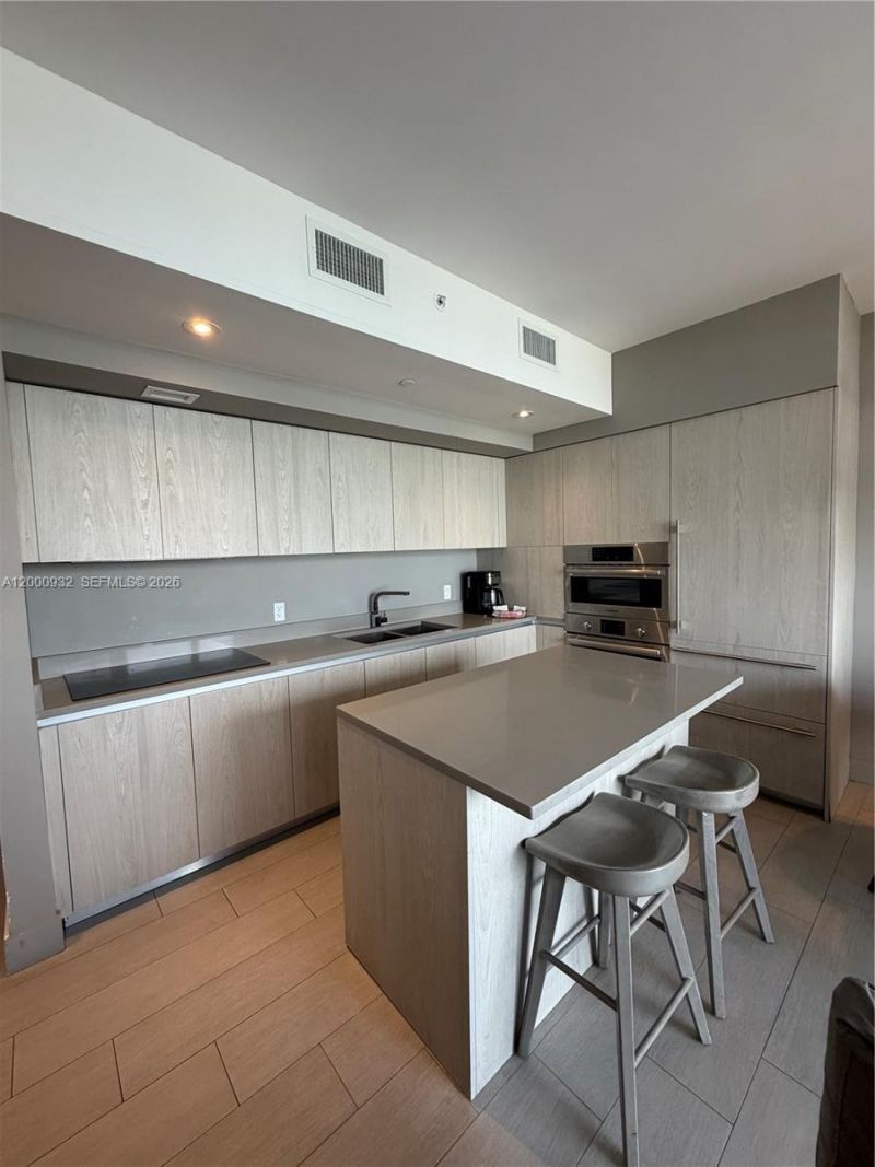 4010 S Ocean Dr, Unit R804, Hollywood, FL 33019 Photo