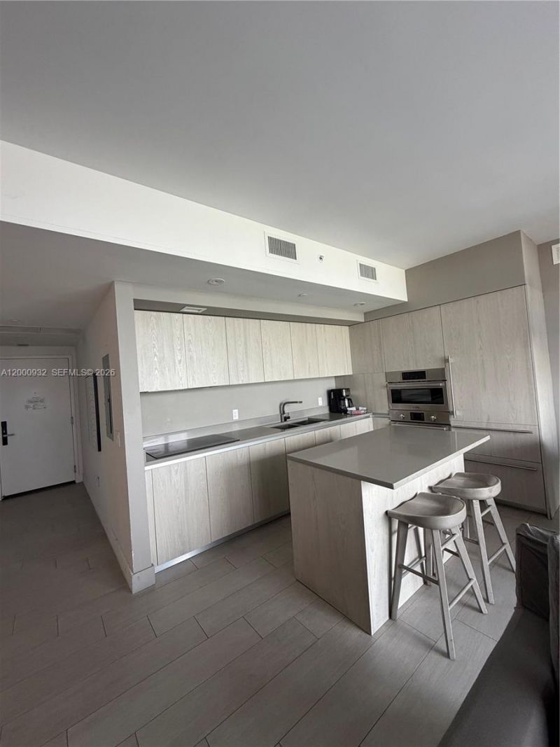 4010 S Ocean Dr, Unit R804, Hollywood, FL 33019 Photo
