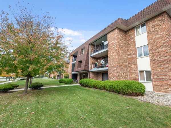 9130 W 140th Street , Unit 2NW, Orland Park, IL 60462