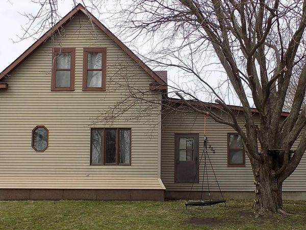 500 Main Avenue, Lafayette, MN 56054