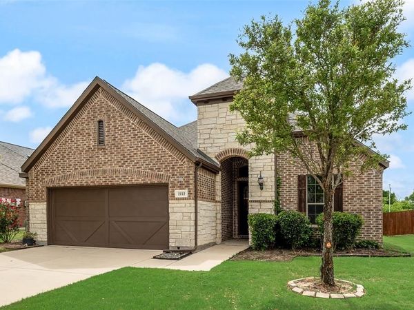 2112 Benjamin Creek Drive, Little Elm, TX 75068