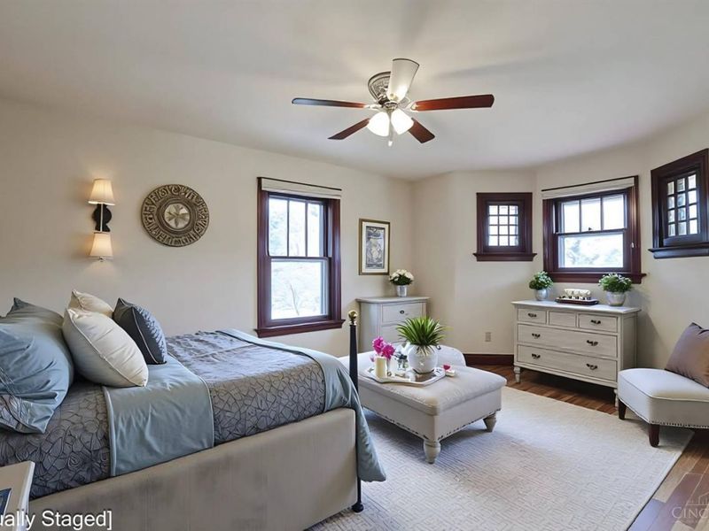 115 E Mills Avenue, Wyoming, OH 45215 Photo 28