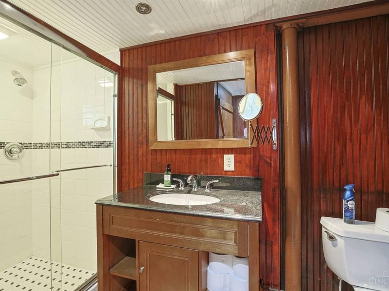 115 E Mills Avenue, Wyoming, OH 45215 Photo 39