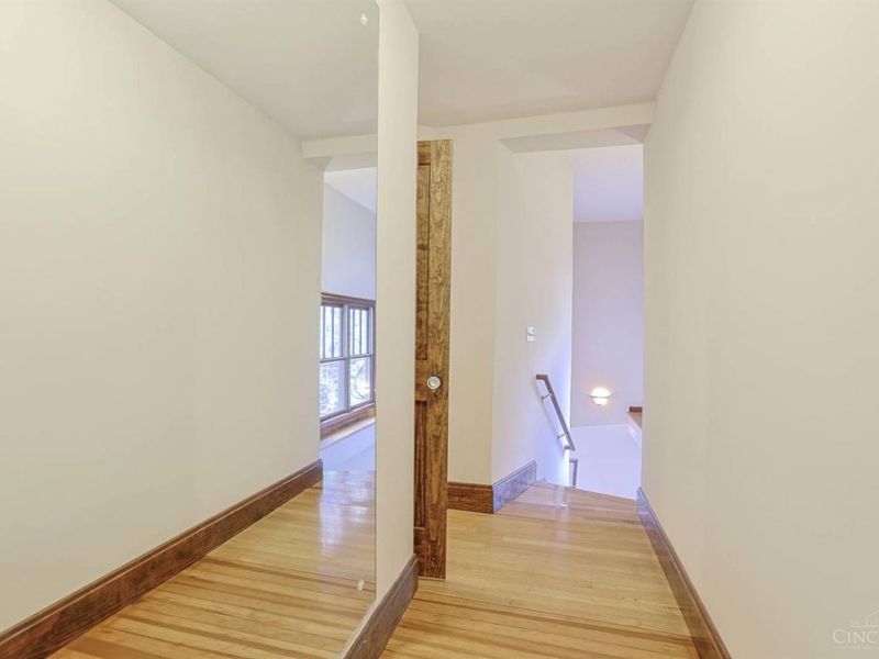 115 E Mills Avenue, Wyoming, OH 45215 Photo 53