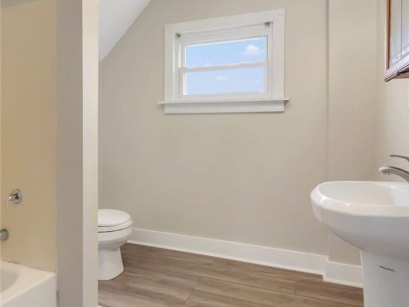 1308 Laiblin Place NE, Canton, OH 44705 Photo 13