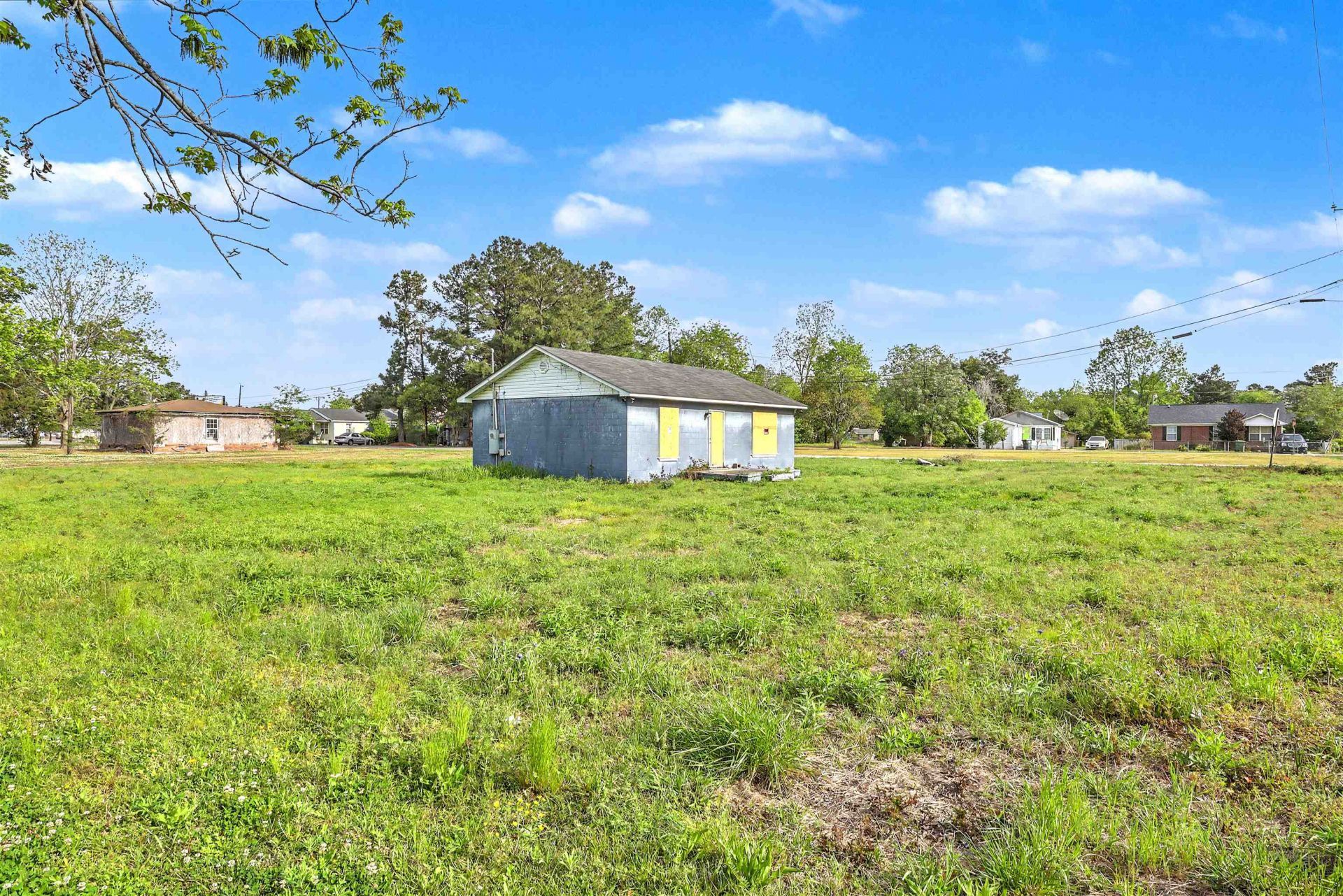 530 S Church St. Photo 10