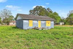 530 S Church St. photo 4