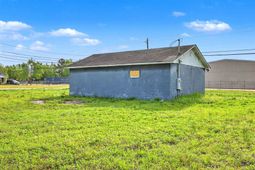 530 S Church St. photo 4