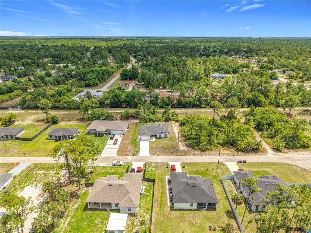 185 Thornton Ave S, Lehigh Acres, FL 33974 Photo