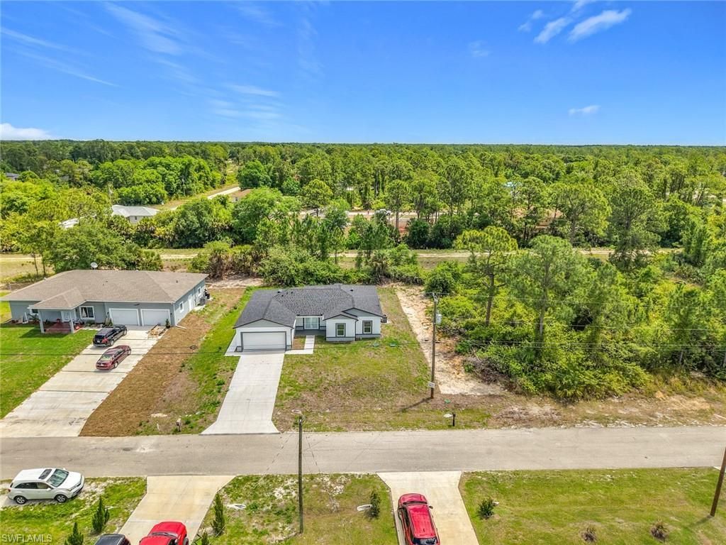 185 Thornton Ave S, Lehigh Acres, FL 33974 Photo