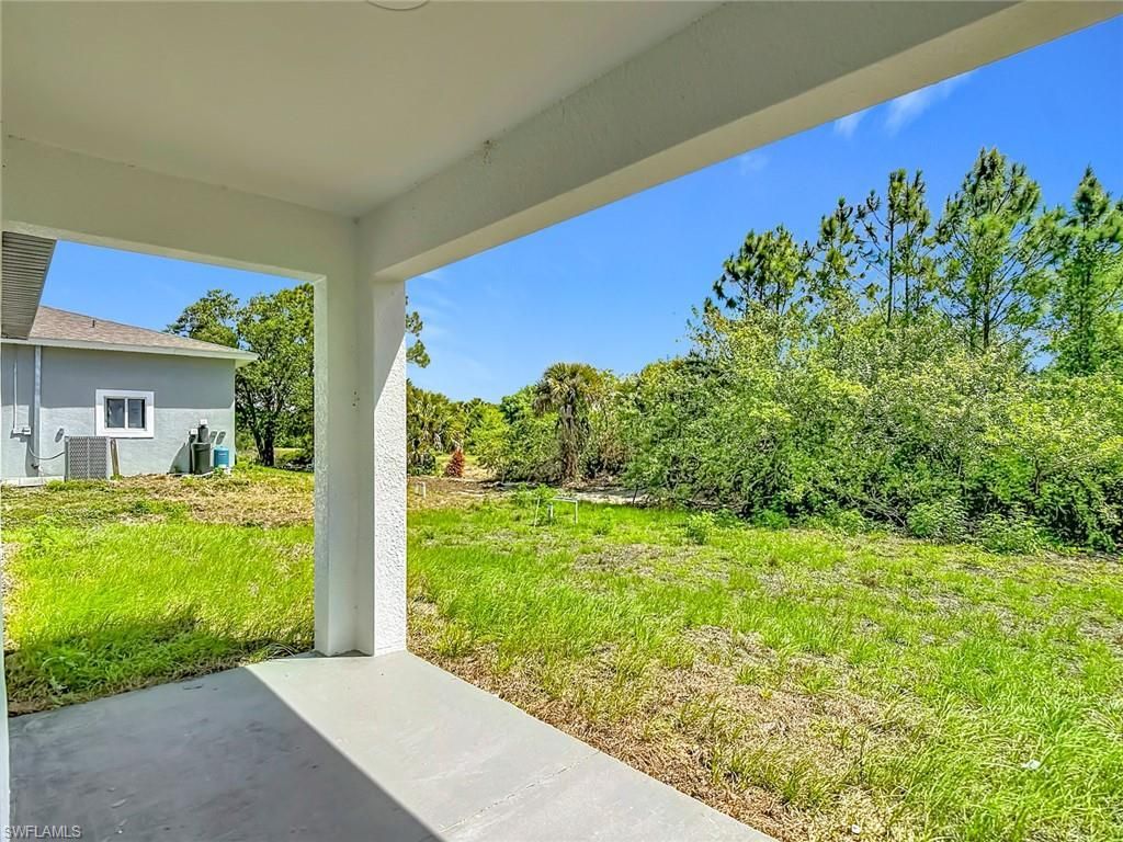 185 Thornton Ave S, Lehigh Acres, FL 33974 Photo
