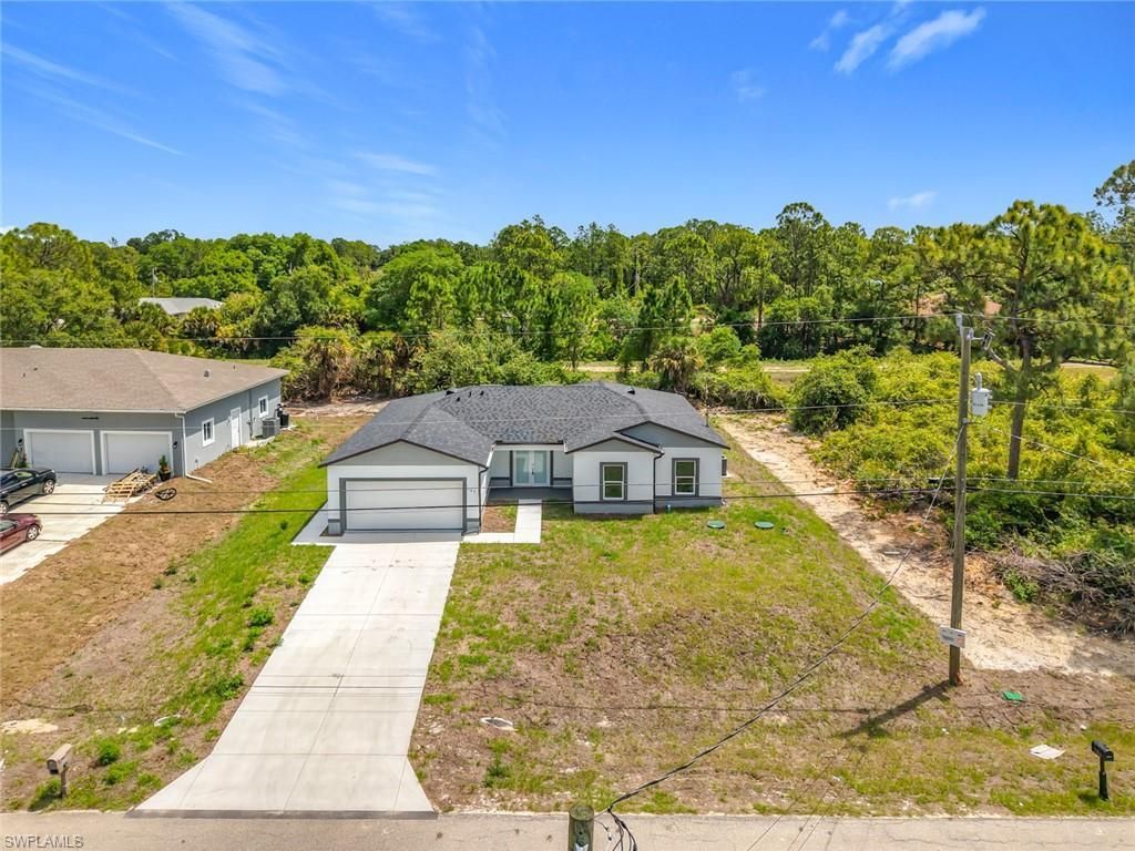 185 Thornton Ave S, Lehigh Acres, FL 33974 Photo