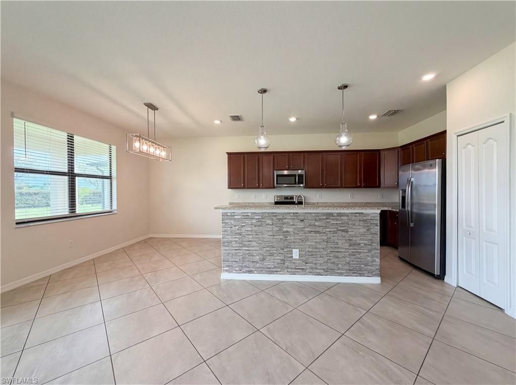 14102 Vindel Cir, Fort Myers, FL 33905 Photo