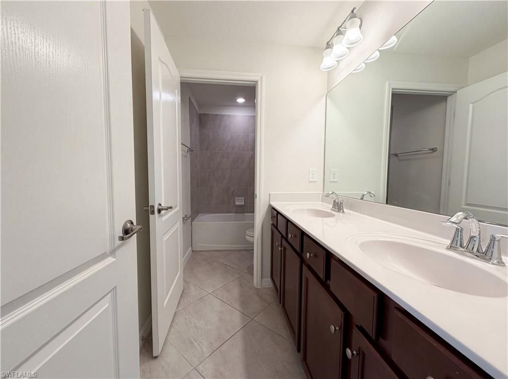 14102 Vindel Cir, Fort Myers, FL 33905 Photo