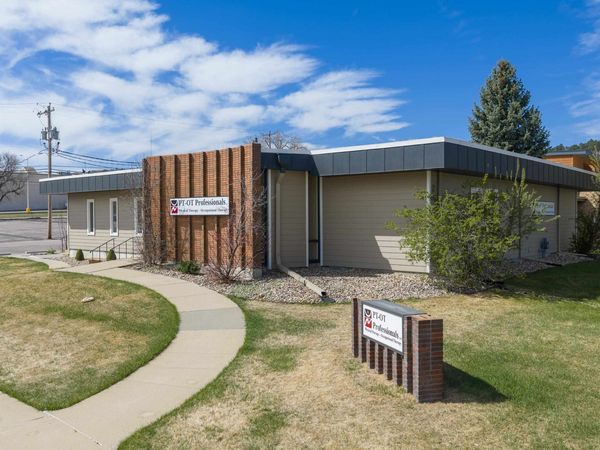 2001 7th Street, Rapid City, SD 57701