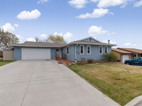 3702 Parkview Drive, Rapid City, SD 57701
