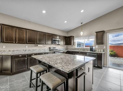 17211 Desert Lake Drive, Reno, NV 89508 Photo