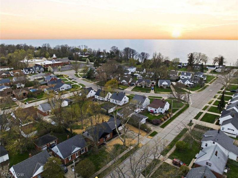 262 E 324th Street, Willowick, OH 44095 Photo 25