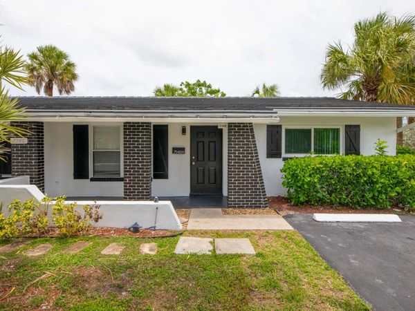 7546 NW 44th Court, Coral Springs, FL 33065